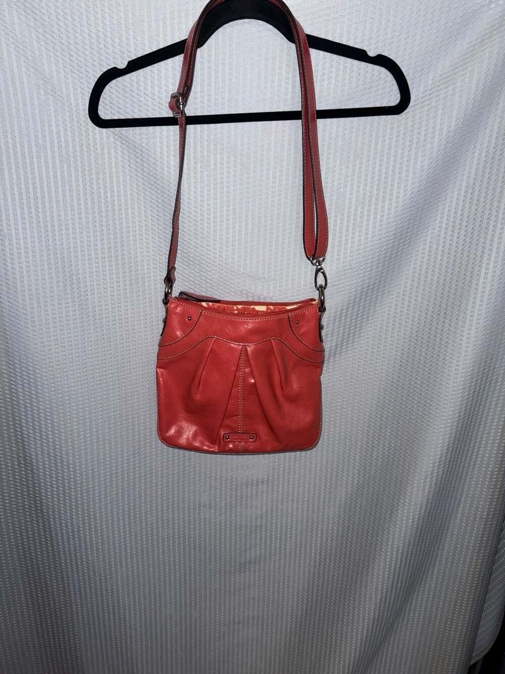 Nine West Orange Pleated Faux Leather Crossbody Bag - Picture 1 of 4